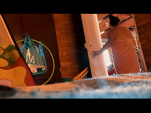 ❤️ Amalume amandisatira ku shower, amandijomba ndikusamba. Zolaula pa ny.hqpornvideos.ru  ❌❤